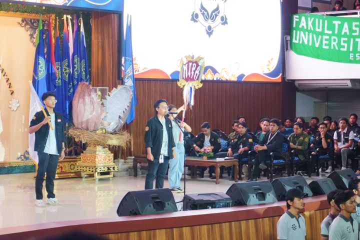 DIES NATALIS UDAYANA 2024: Perjuangan dan Solidaritas Kontingen FMIPA dalam Ajang Tahunan