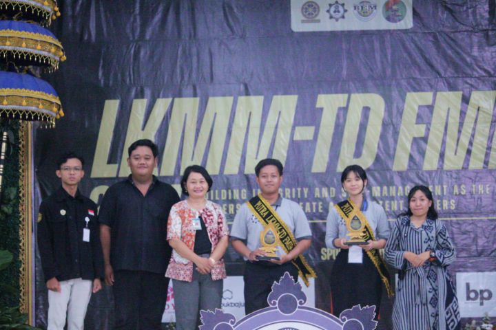 BEM FMIPA Universitas Udayana Gelar LKMM-TD 2024 untuk Bentuk Pemimpin Berintegritas